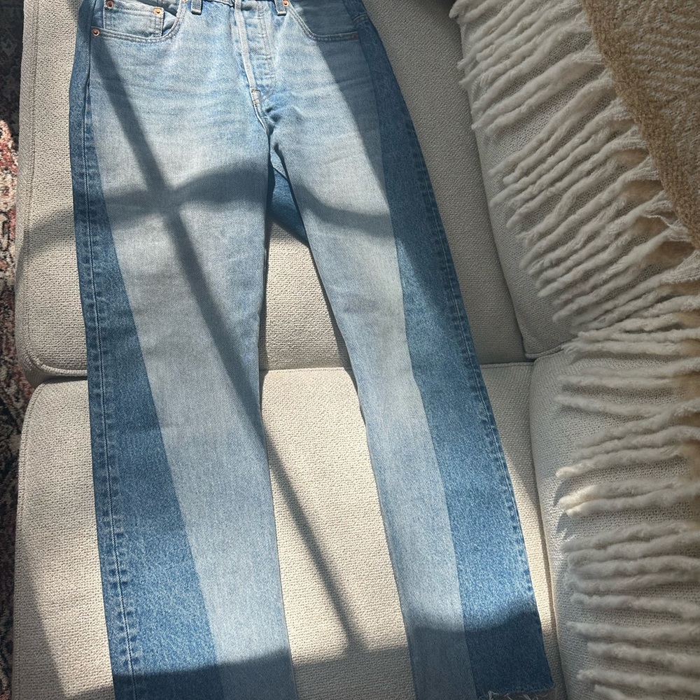 Levi’s 501 spliced two toned jeans - Picture 9 of 12